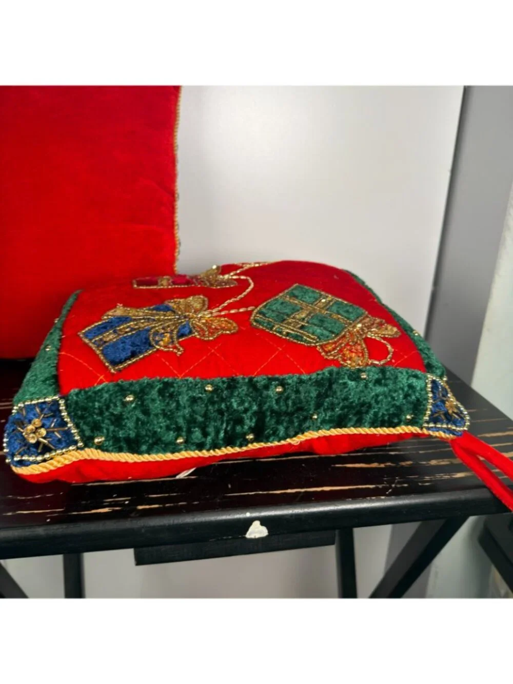 Vintage 3 crush Velvet Sequin Blue Red Green Christmas Tree Presents Pillows